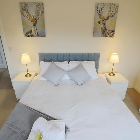 Easytravel Luxury Nec/Airport 3 Beds House Birmingham Exterior foto