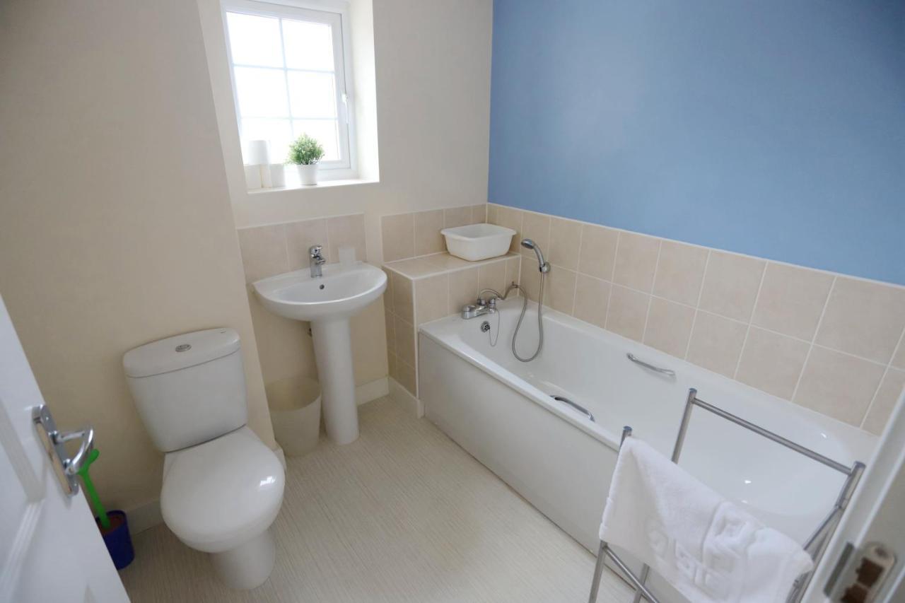 Easytravel Luxury Nec/Airport 3 Beds House Birmingham Exterior foto