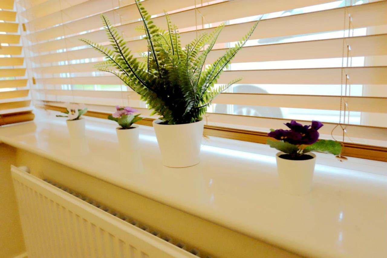 Easytravel Luxury Nec/Airport 3 Beds House Birmingham Exterior foto