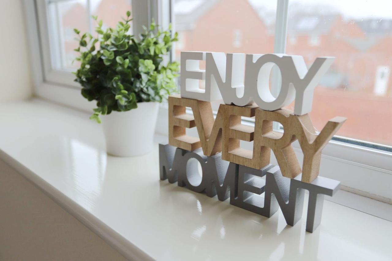 Easytravel Luxury Nec/Airport 3 Beds House Birmingham Exterior foto